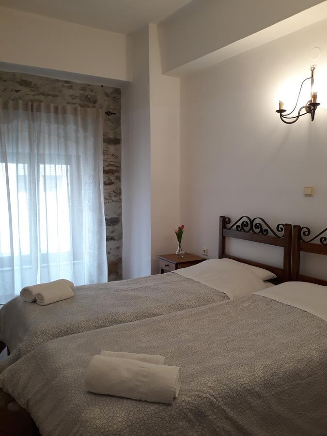 Iliada Hotel Ермополи Екстериор снимка