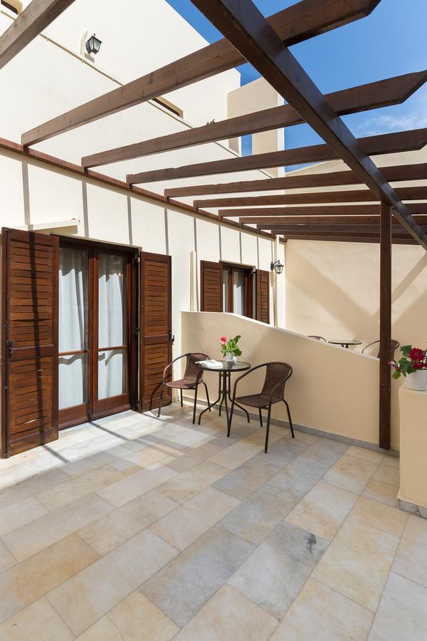 Iliada Hotel Ермополи Екстериор снимка