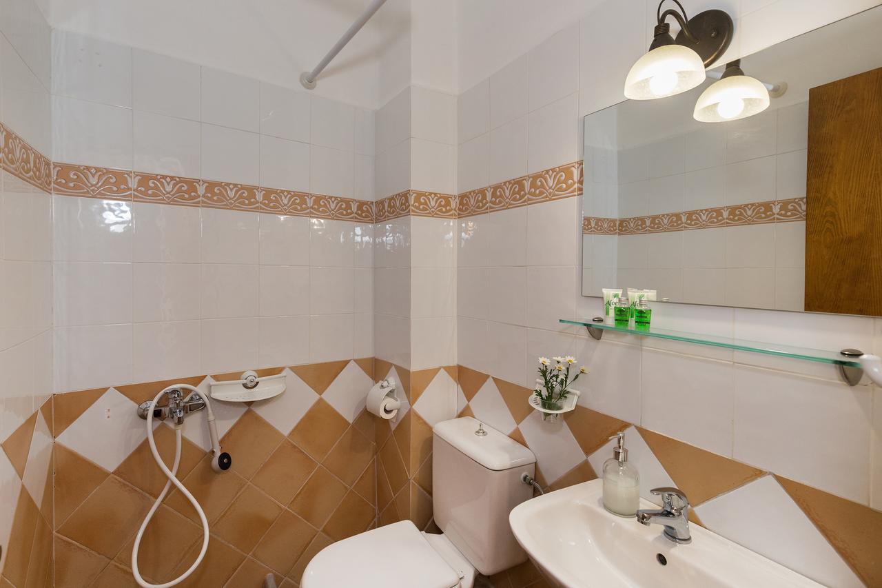 Iliada Hotel Ермополи Екстериор снимка